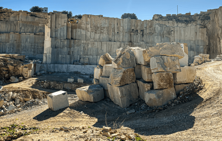 Carrière de pierre naturelle